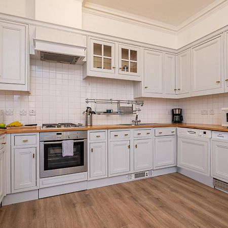 Stay Thames River Лондон Экстерьер фото
